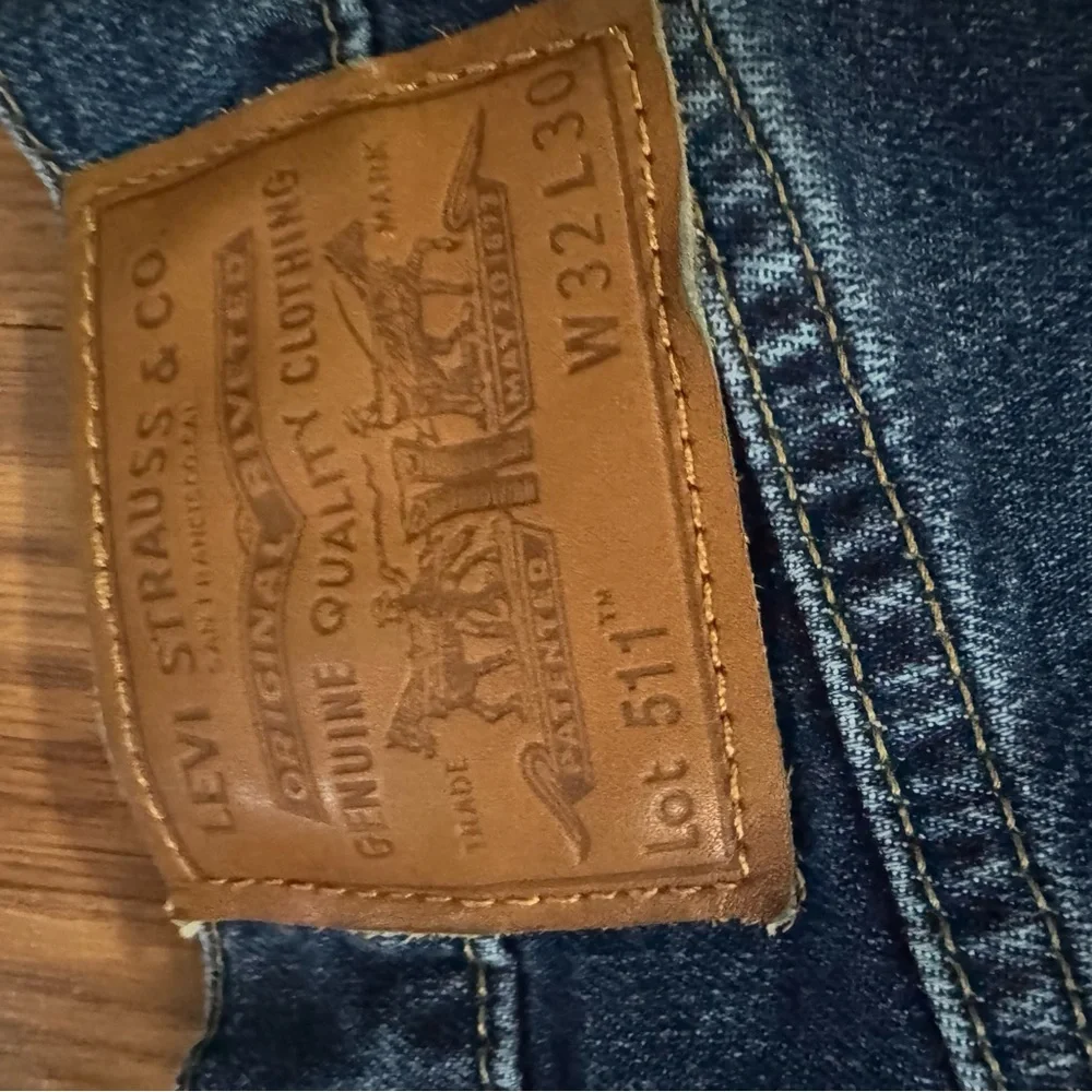 Levi’s Premium Fit Men's Medium Wash Blue Straight Jeans Size 30 Classic Western